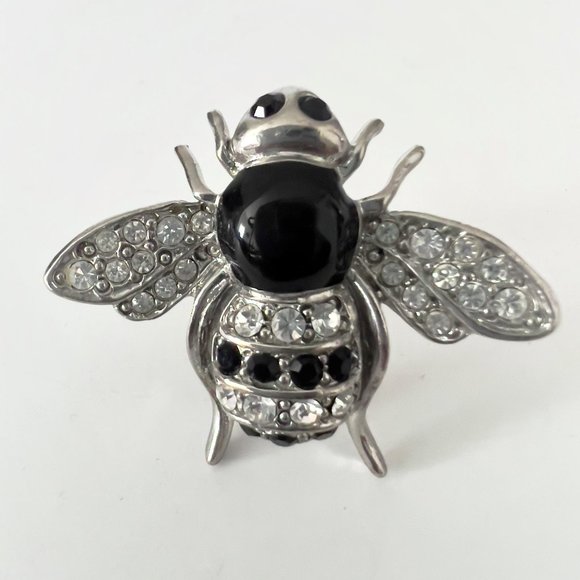 Black & White Pave Crystal Figural Bee Costume Ring CHICO'S Size 5 1/2-6.5 - Picture 1 of 6